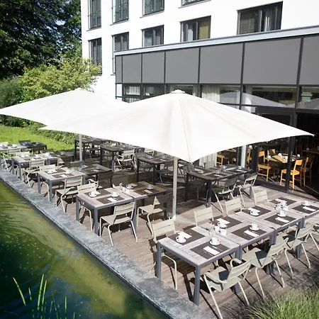 Hotel Fuerstenfelder 4*
